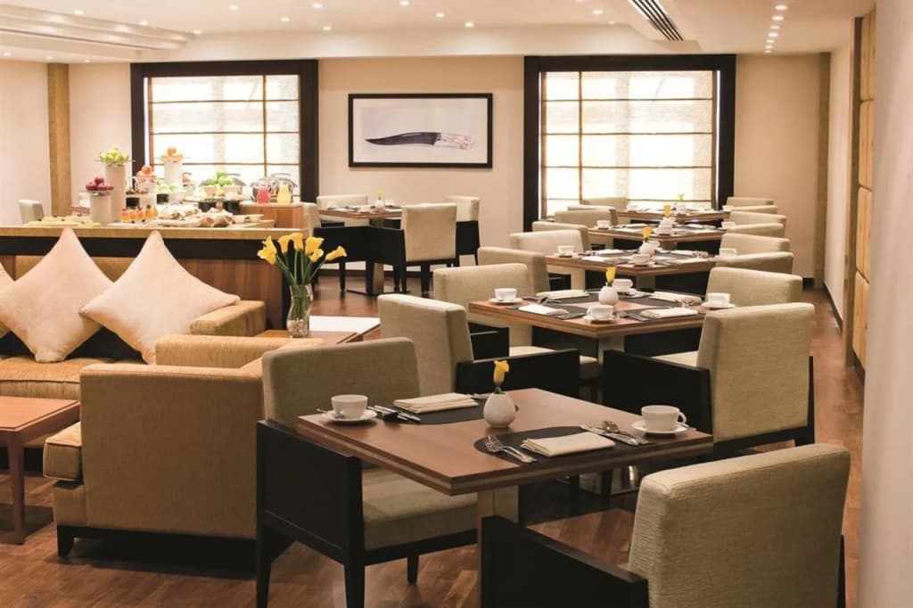 Avani Deira Dubai Hotel 9