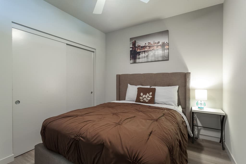 Tripbz 8th and Grand Suites 6