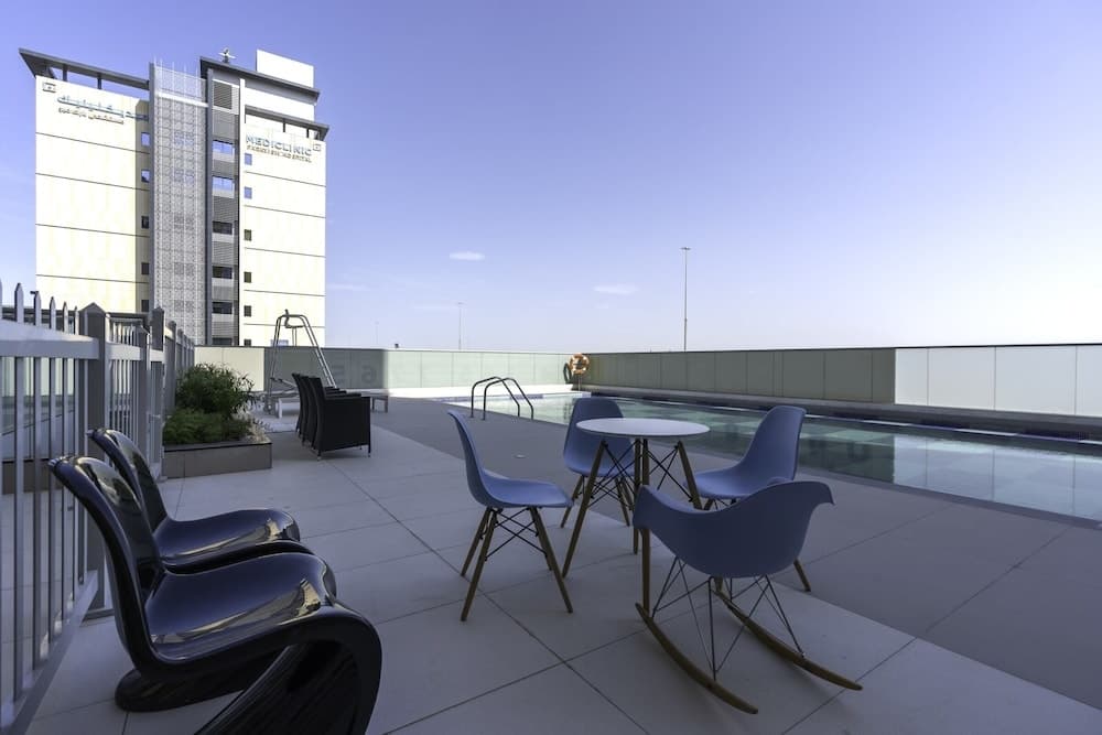 Premium Facilities Balcony Brandnew Facilities 4918 5