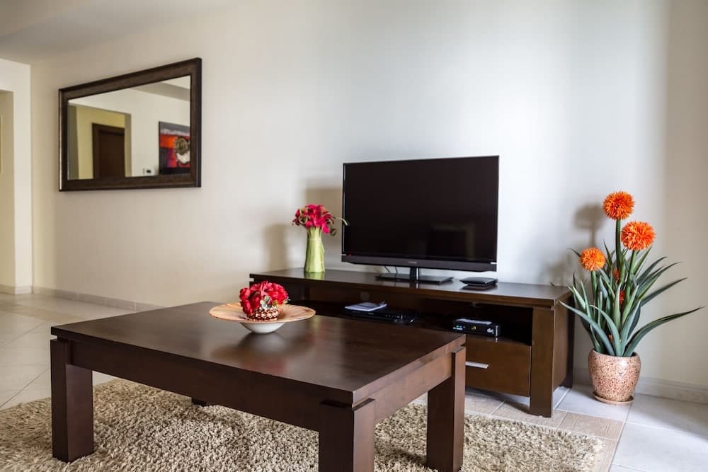 HiGuests Vacation Homes - Princess Tower Apartments 8