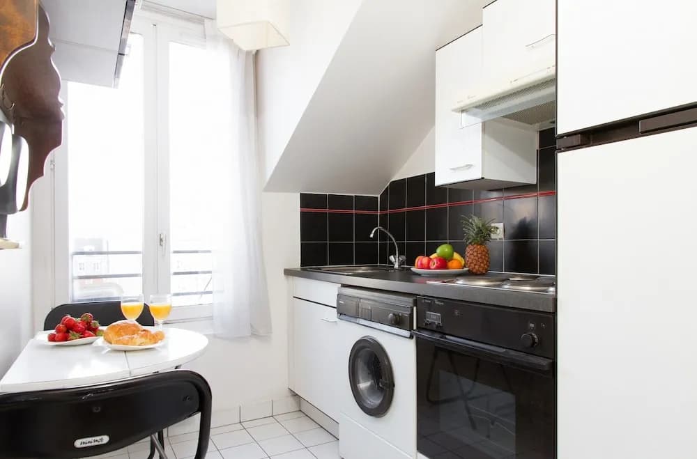 Le Marais - Beaubourg Apartment 4