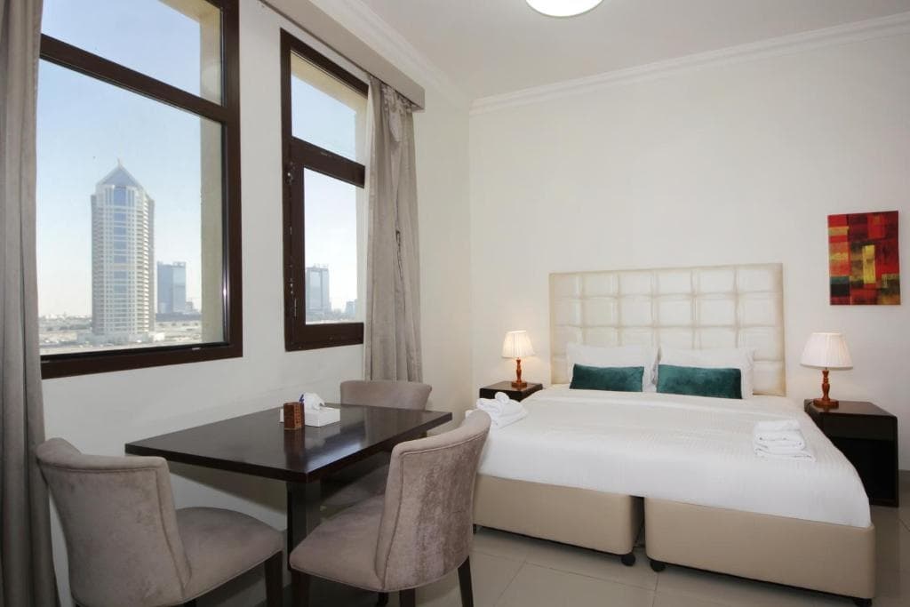 Signature Holiday Homes - Luxury Studio Apartment Al Barsha South Dubai 12