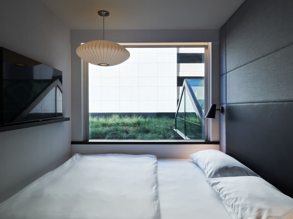 citizenM Los Angeles Downtown 15