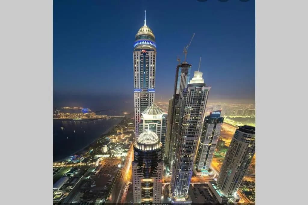 skynest holiday homes princess tower 68th floor 1 bedroom apartment 2