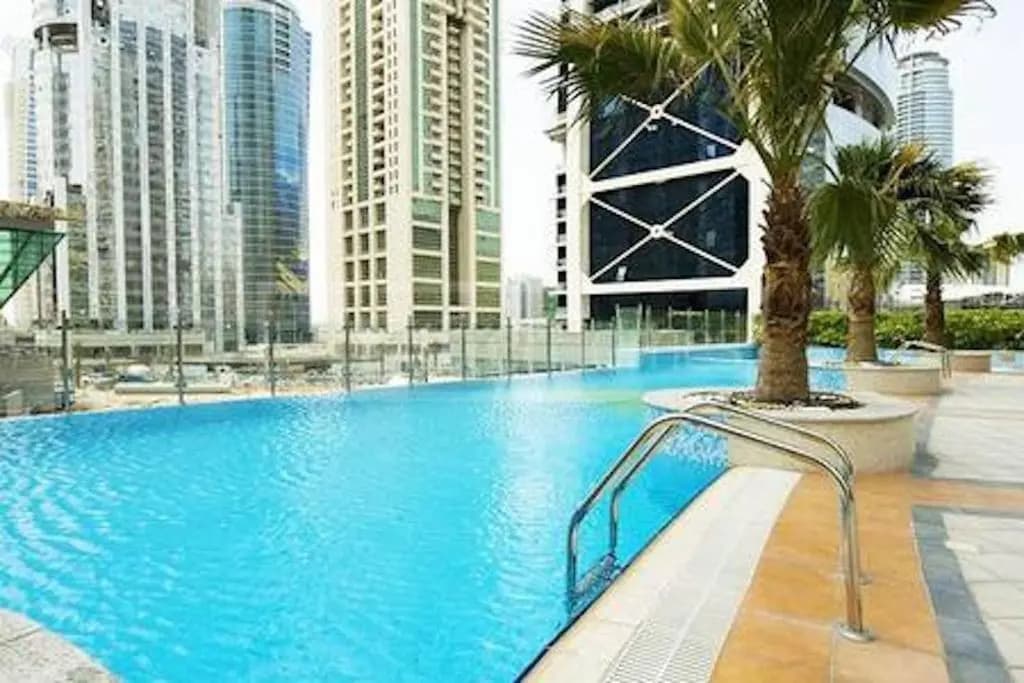 RH- Lake Terrace, Cluster D, JLT, 1BR near Metro 4