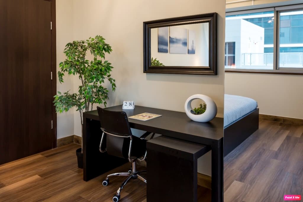 Spacious and cozy 1-bedroom apartment in Downtown 11