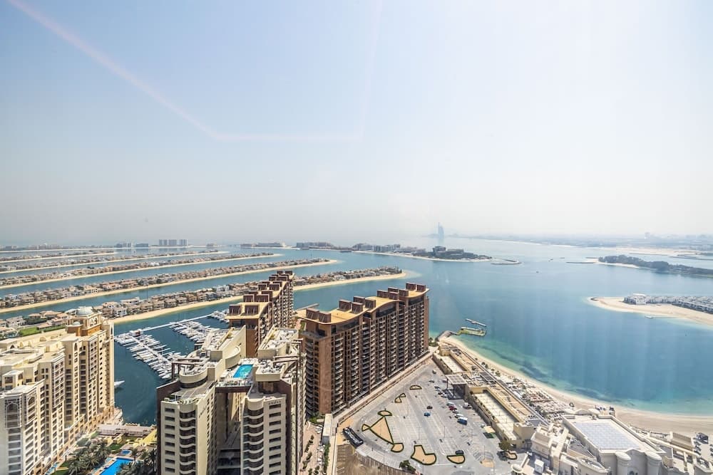 Sea Living High Floor 1 Bed Palm Tower 3