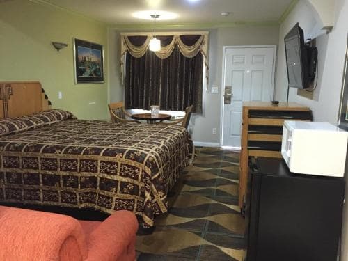 El Dorado Motel 6
