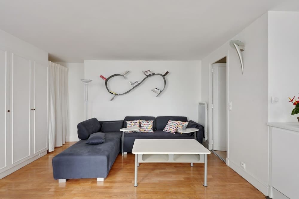3 people apartment - Paris center by Weekome 7