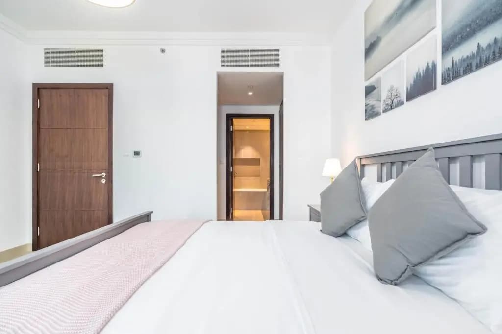 Lux BnB 1BD Boulevard Point Downtown Views 8