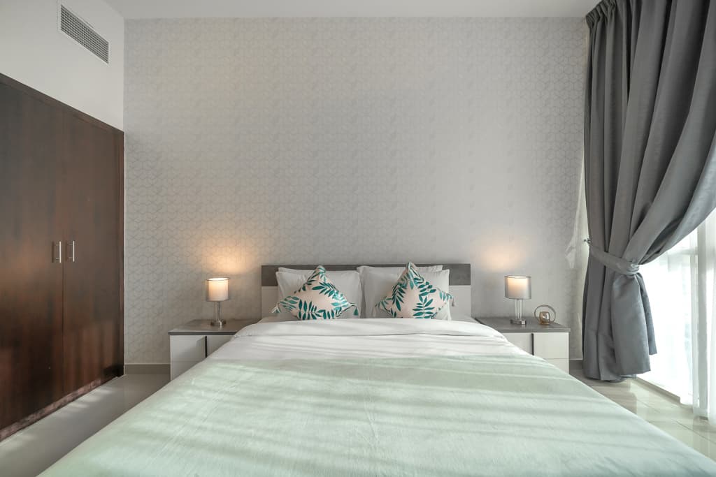Luxury 1B flat in Oudah Tower 1