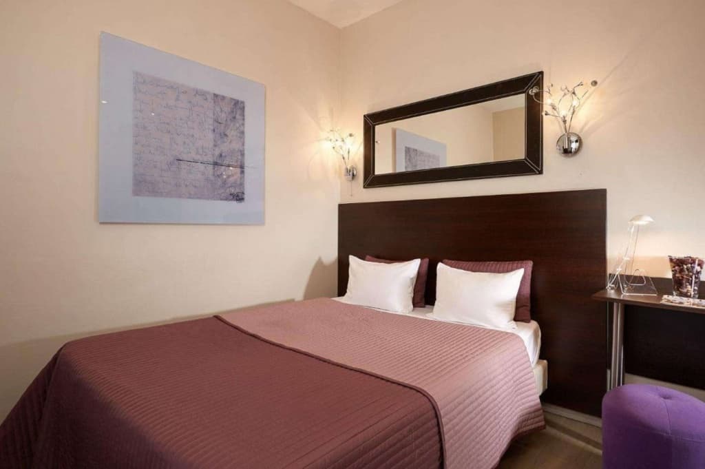 Hotel le Twelve 13