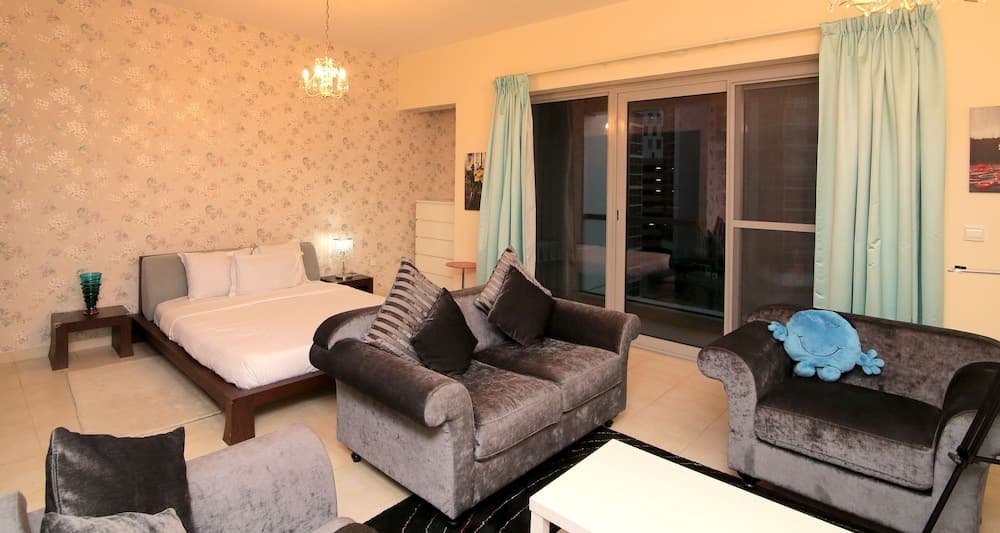 Executive Bay by New Arabian Holiday Homes 5