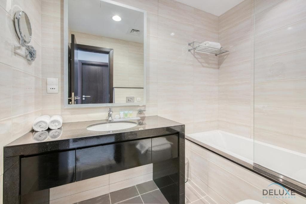 Luxury 1 Bedroom Apartment at DAMAC Celestia by Deluxe Holiday Homes 5