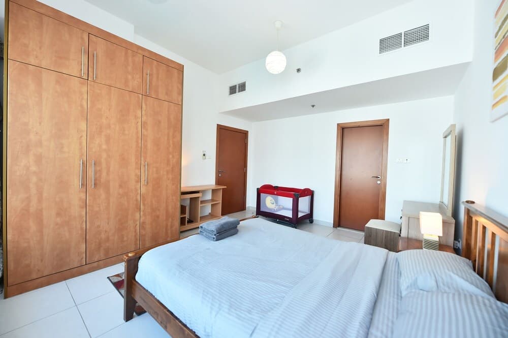 Mrnv - Furnished 1BR in Dubai Marina 6