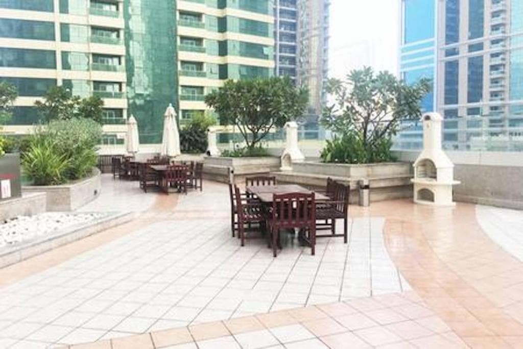 RH- Lake Terrace, Cluster D, JLT, 1BR near Metro 18
