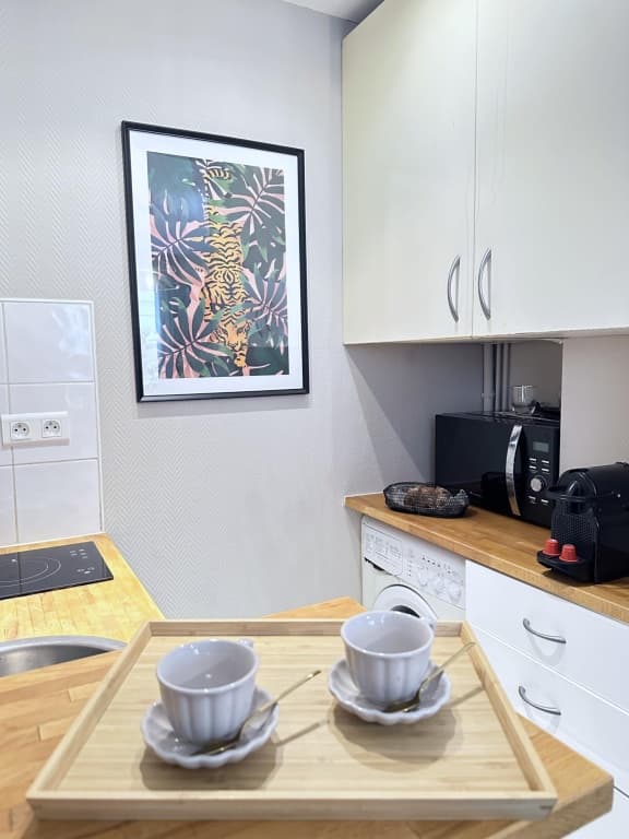 1605 - Best deal apartment 18