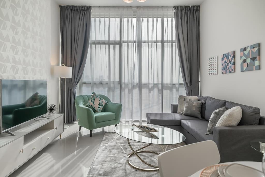 Luxury 1B flat in Oudah Tower 8