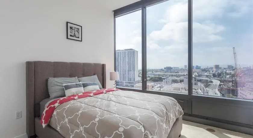 SCDeal APALO High End Suites 3