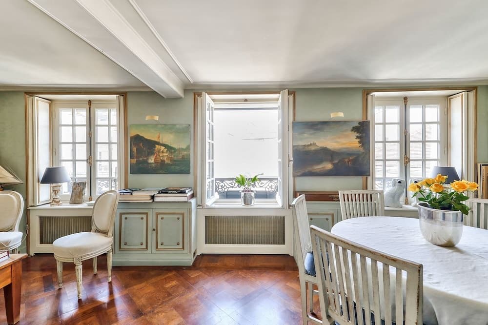 Appartement De Charme Eperon 1