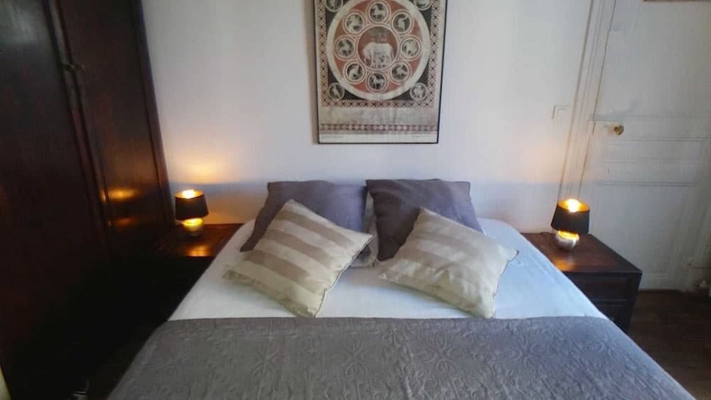 Saint Michel Free Parking Apartments 11