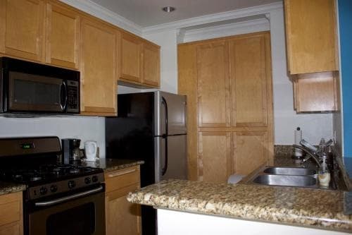 Luxury Apartment Near The Grove 20