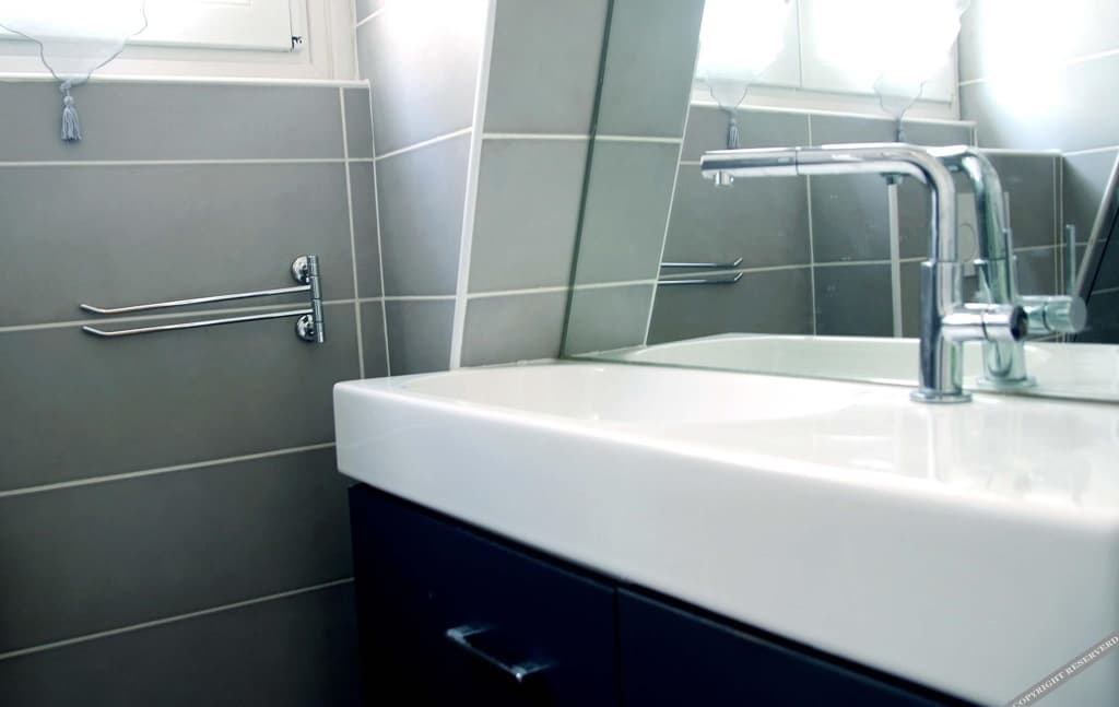 Rue de Ponthieu Central Furnished Apartment 5
