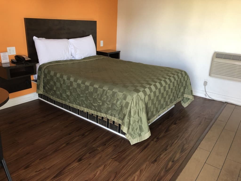 El Rancho Motel 5