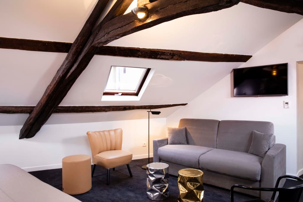Hotel Montparnasse St Germain 9