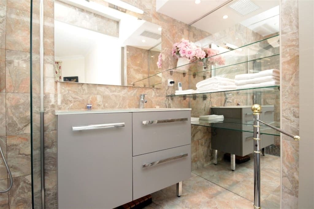 2 rooms - next to the Eiffel tower - Trocadéro 12