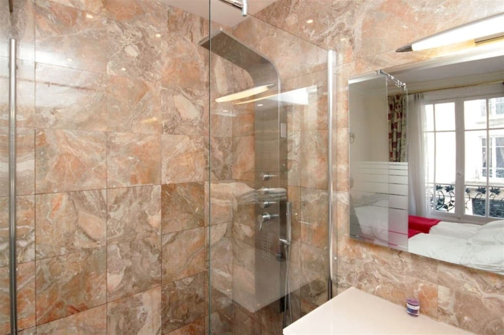2 rooms - next to the Eiffel tower - Trocadéro 13