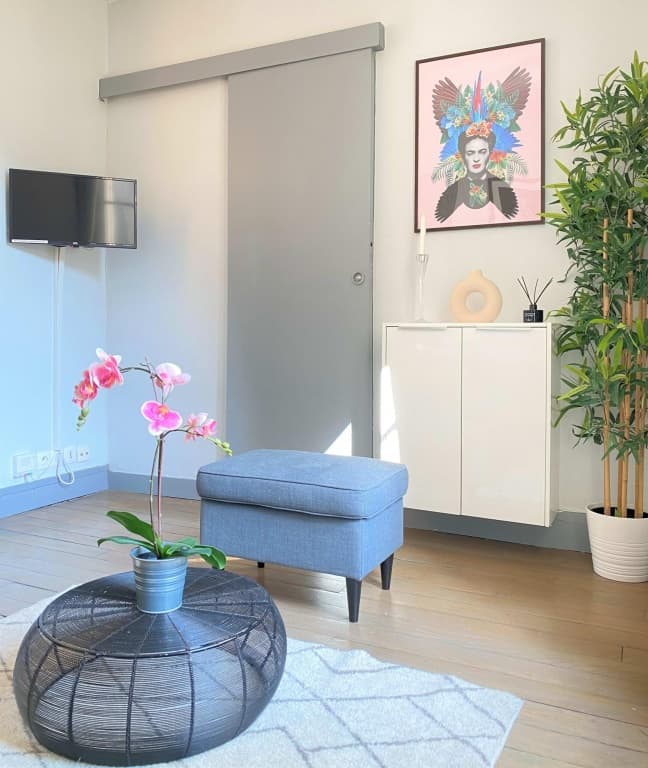 827 - Champ de Mars - Appartement parisien 9