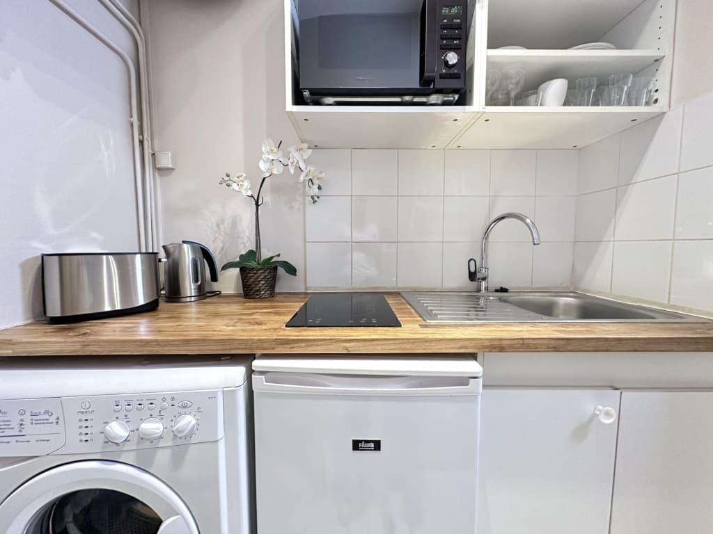 5494B  - Appartement familial - Batignolles 10