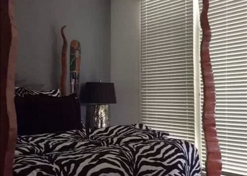 MDR Loft 1 Br condo by RedAwning 11