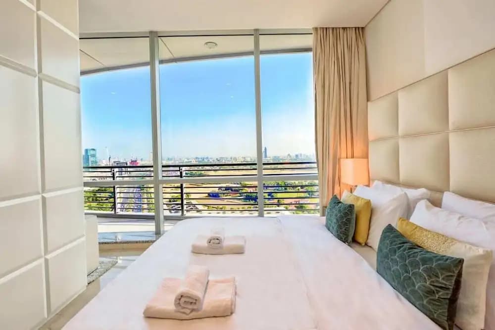Luxury Apartment Steps Away From Everything 4