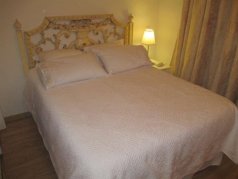 Studio Paris Saint Charles 2