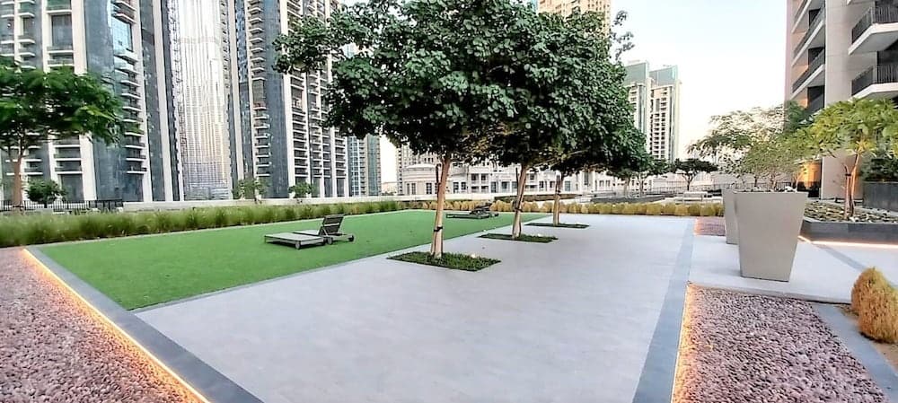 Luxurious Downtown Apt. with stunning views 8
