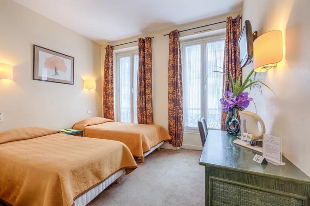 Hôtel Charing Cross 2