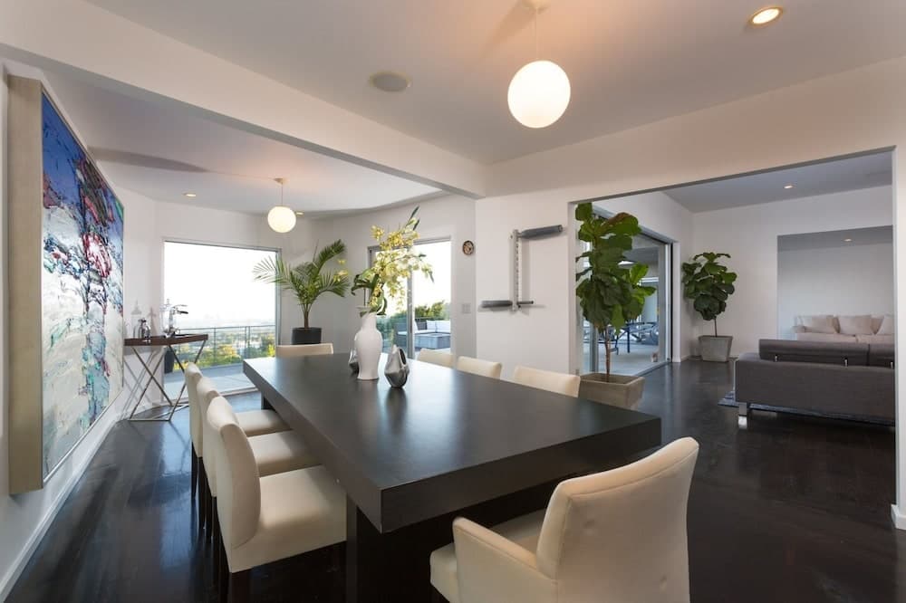 Villa High Views 18