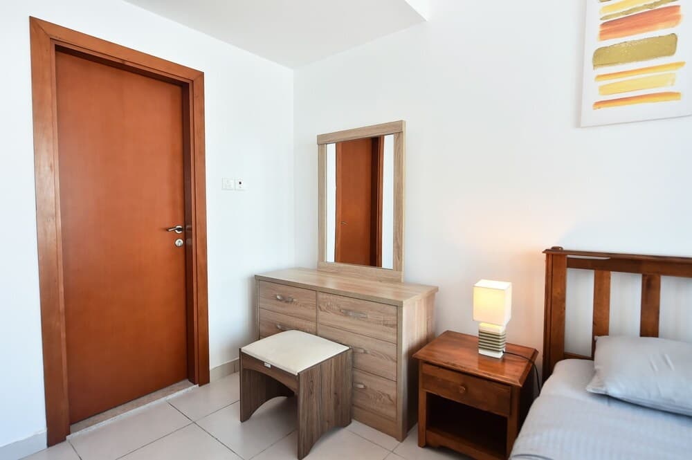 Mrnv - Furnished 1BR in Dubai Marina 3