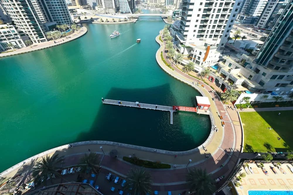 Mrnv - Furnished 1BR in Dubai Marina 16