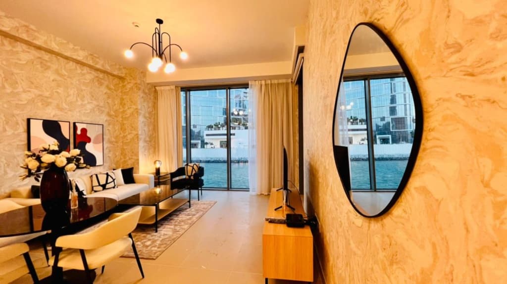 Luxury beach front apartment with balcony Dubai Marina 16