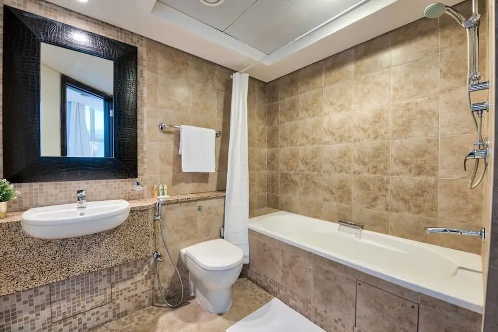 Luxury Apartment Steps Away From Everything 5