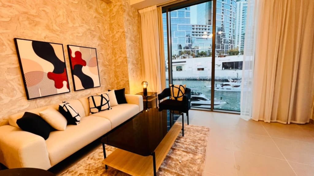 Luxury beach front apartment with balcony Dubai Marina 17