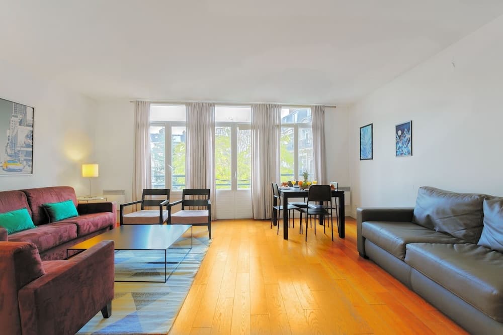 Parc Monceau - Courcelles Apartment 20