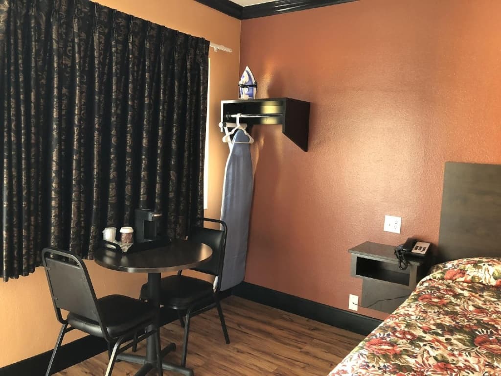 El Rancho Motel 20