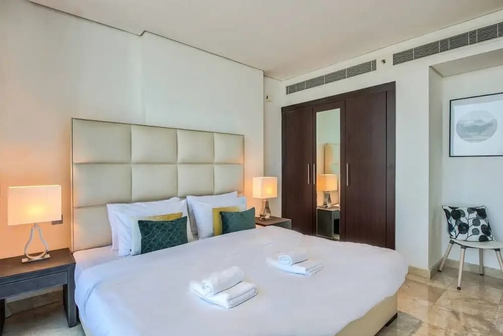Luxury Apartment Steps Away From Everything 1