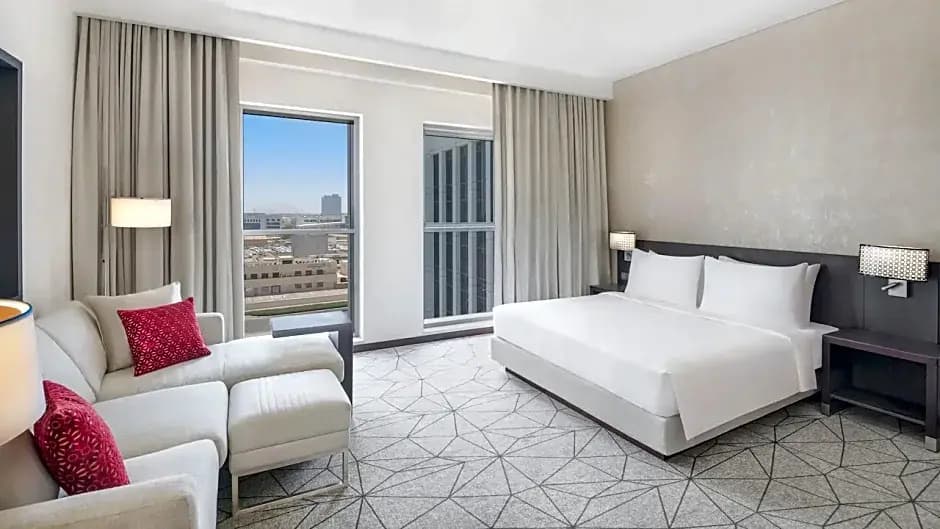 Hyatt Place Dubai Jumeirah Residences 8