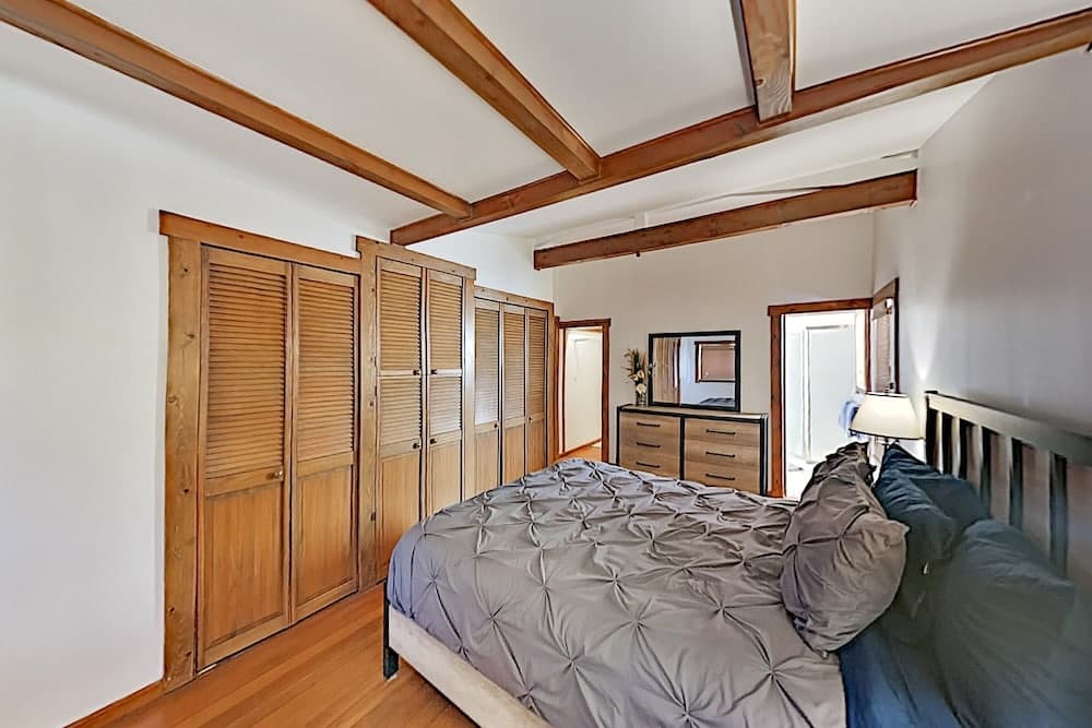 27h73179 2 Bedroom Duplex 18