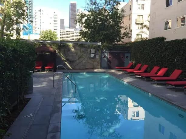 Corporate Suites in Downtown LA near Staples Center Apartments 1